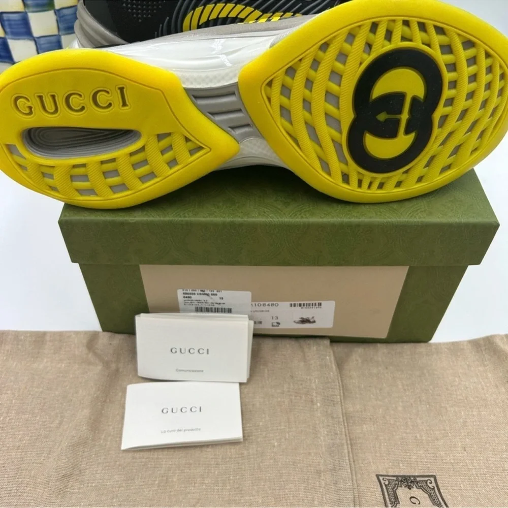 Men’s Gucci interlocking G run low top sneaker size 13 made in Italy